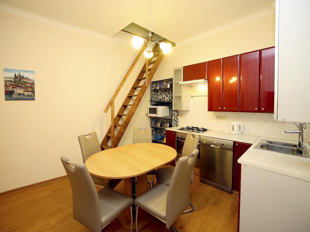 Apartmán u Vřídla, ul. Tržiště. Karlovy Vary Exterior foto